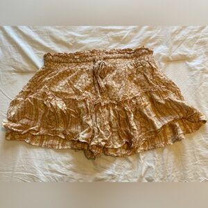 Peachy Floral Flowy Shorts